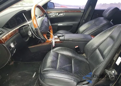 2011 Mercedes-Benz S 550 из США, поврежденный, VIN WDDNG7BB7BA403341